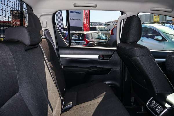 2020 Toyota Hilux SR5 GUN126R 4X4