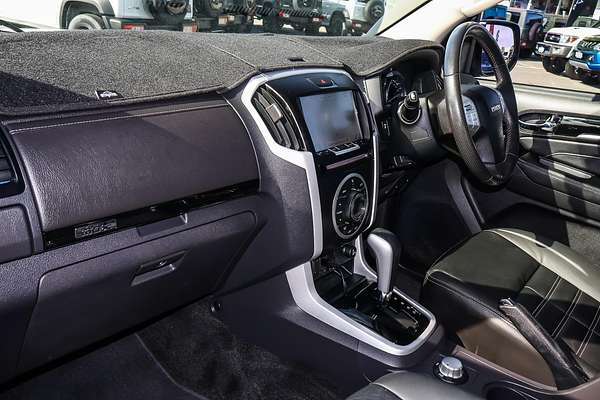 2020 Isuzu MU-X LS-T