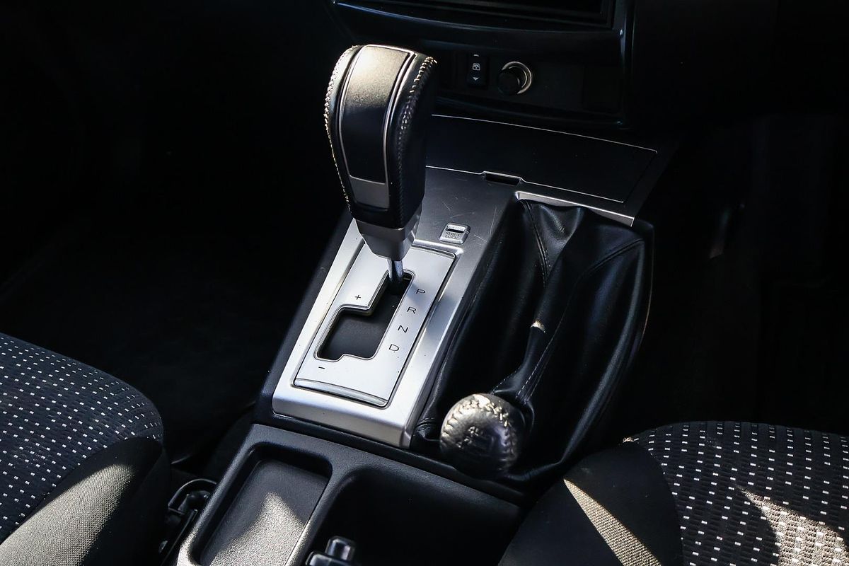 2015 Mitsubishi Triton GLX-R MN 4X4