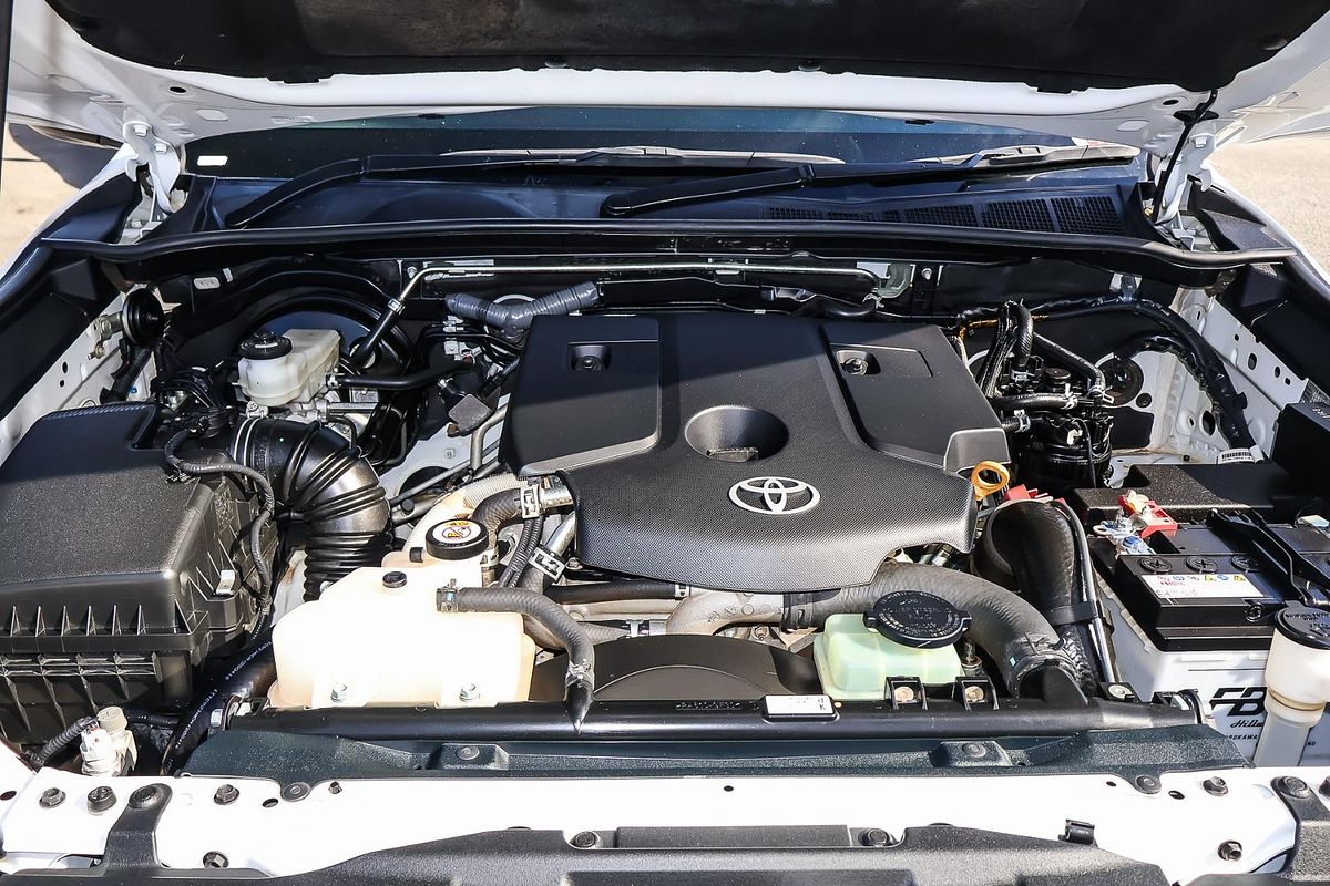2020 Toyota Hilux SR5 GUN126R 4X4