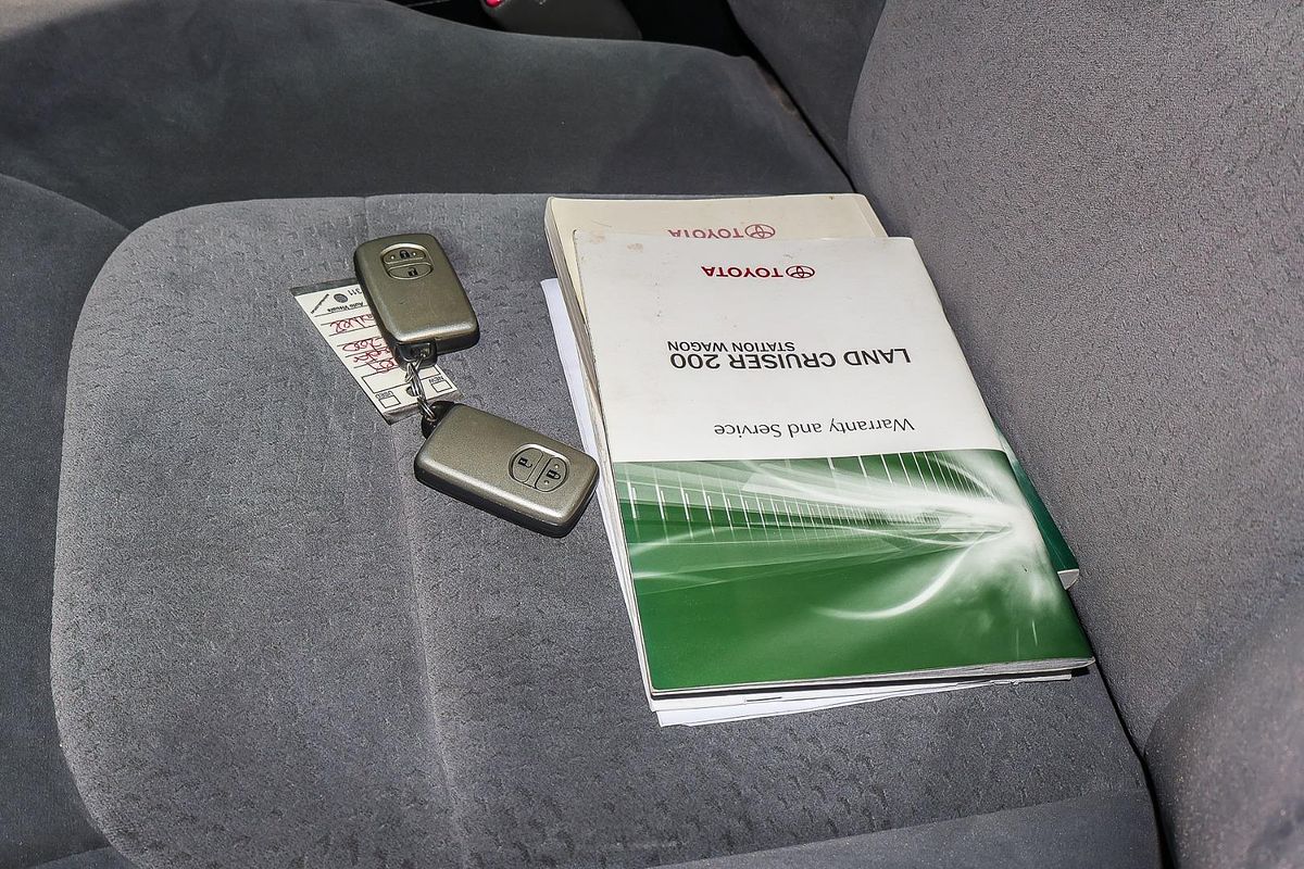 2009 Toyota Landcruiser GXL VDJ200R