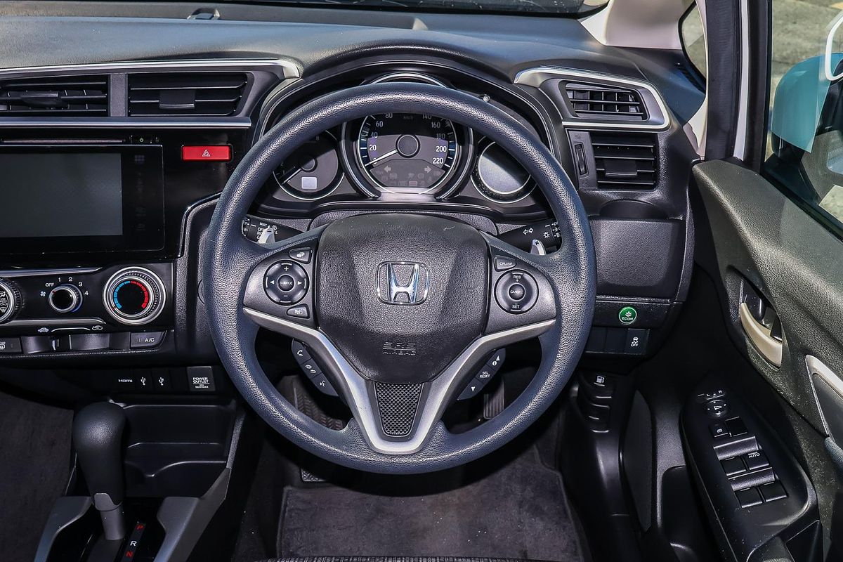 2015 Honda Jazz VTi GF