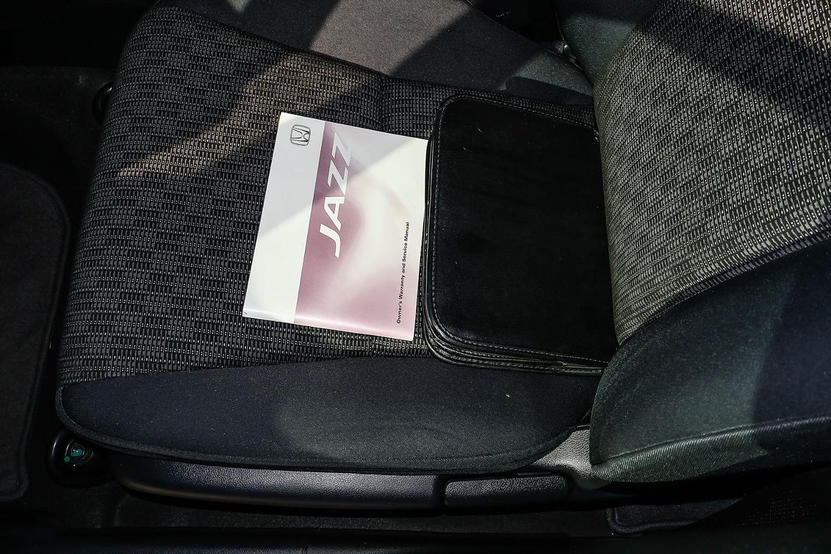 2015 Honda Jazz VTi GF