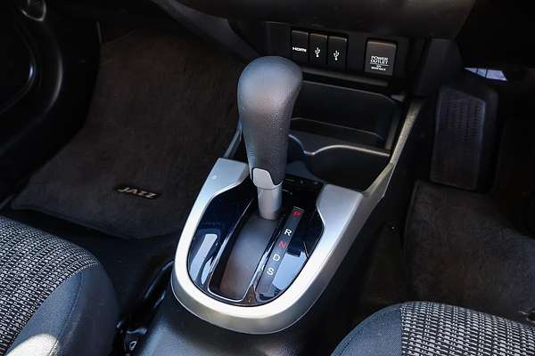 2015 Honda Jazz VTi GF