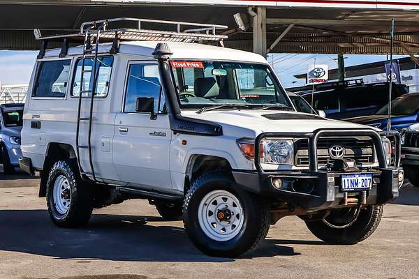 2010 Toyota Landcruiser Workmate Troopcarrier VDJ78R