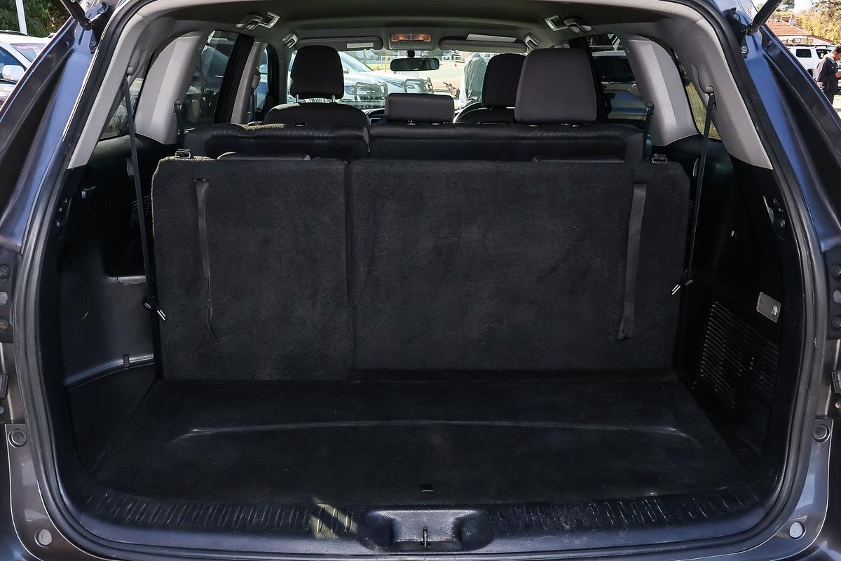 2016 Toyota Kluger GX GSU50R