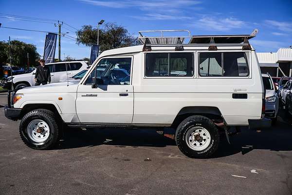 2010 Toyota Landcruiser Workmate Troopcarrier VDJ78R