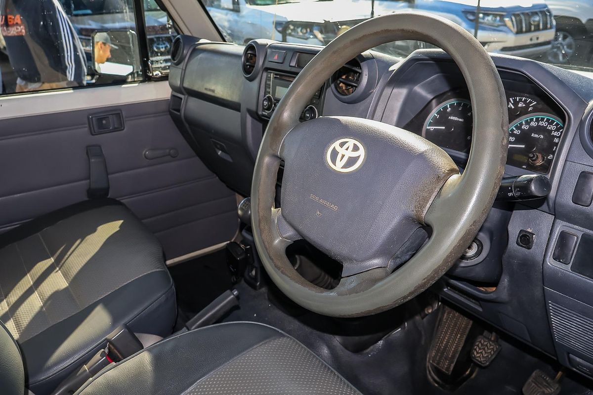 2010 Toyota Landcruiser Workmate Troopcarrier VDJ78R