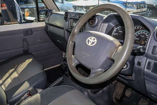 2010 Toyota Landcruiser Workmate Troopcarrier VDJ78R