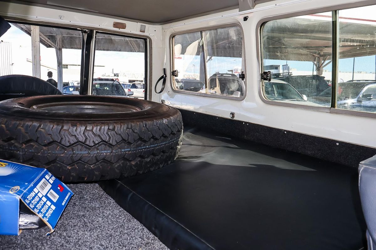 2010 Toyota Landcruiser Workmate Troopcarrier VDJ78R