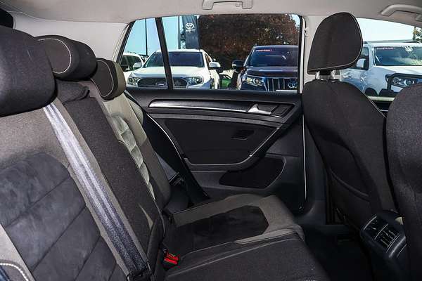 2013 Volkswagen Golf 110TDI Highline 7
