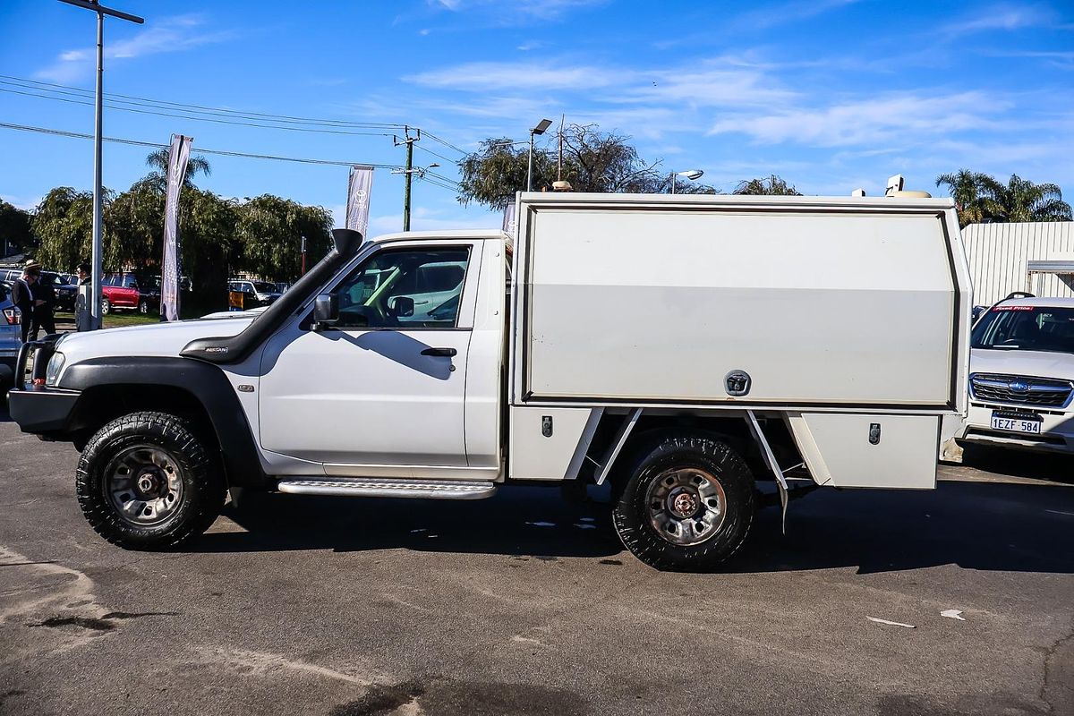 2012 Nissan Patrol DX GU 6 4X4