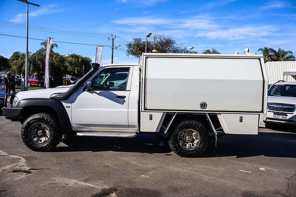 2012 Nissan Patrol DX GU 6 4X4