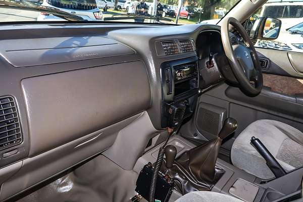 2012 Nissan Patrol DX GU 6 4X4