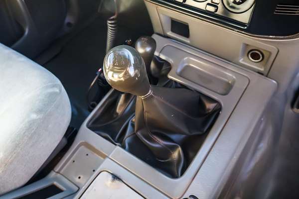 2012 Nissan Patrol DX GU 6 4X4