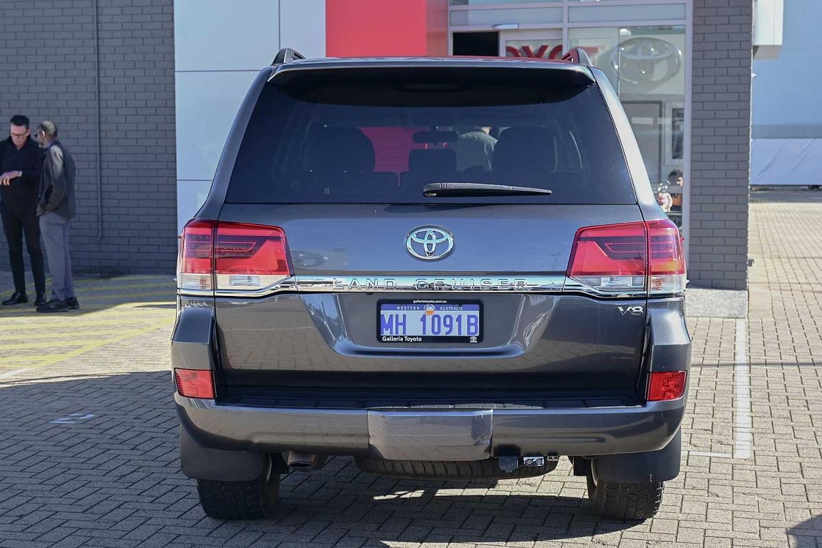 2016 Toyota Landcruiser GXL VDJ200R