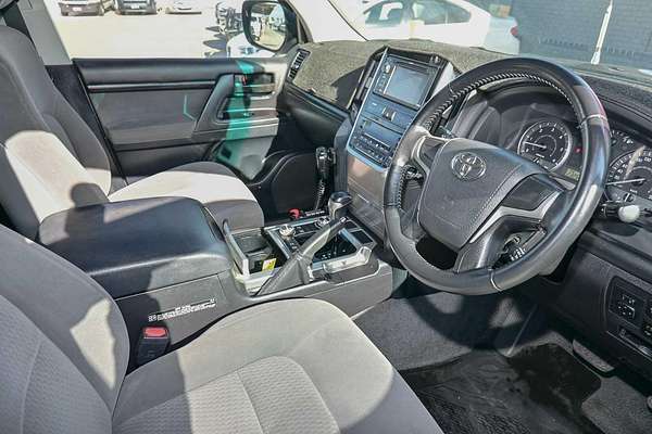 2016 Toyota Landcruiser GXL VDJ200R
