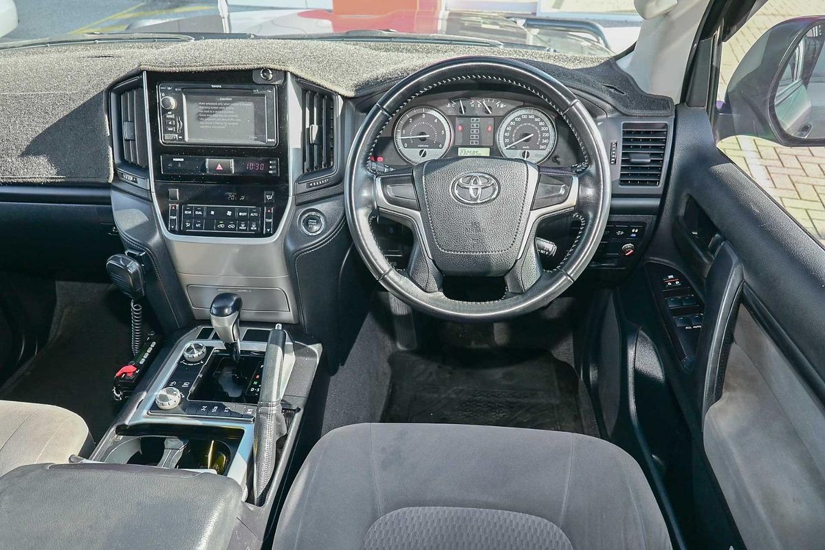2016 Toyota Landcruiser GXL VDJ200R