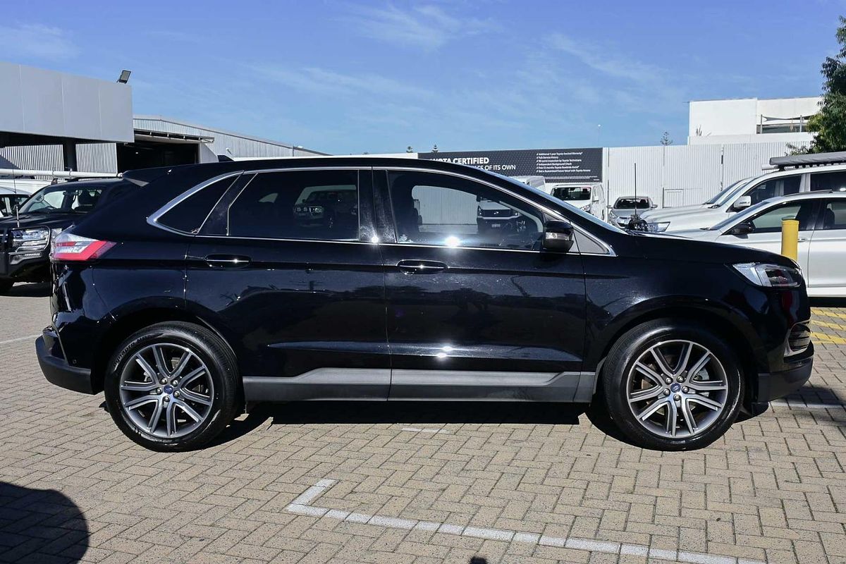 2018 Ford Endura Titanium CA