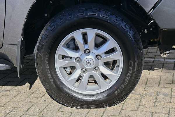 2016 Toyota Landcruiser GXL VDJ200R