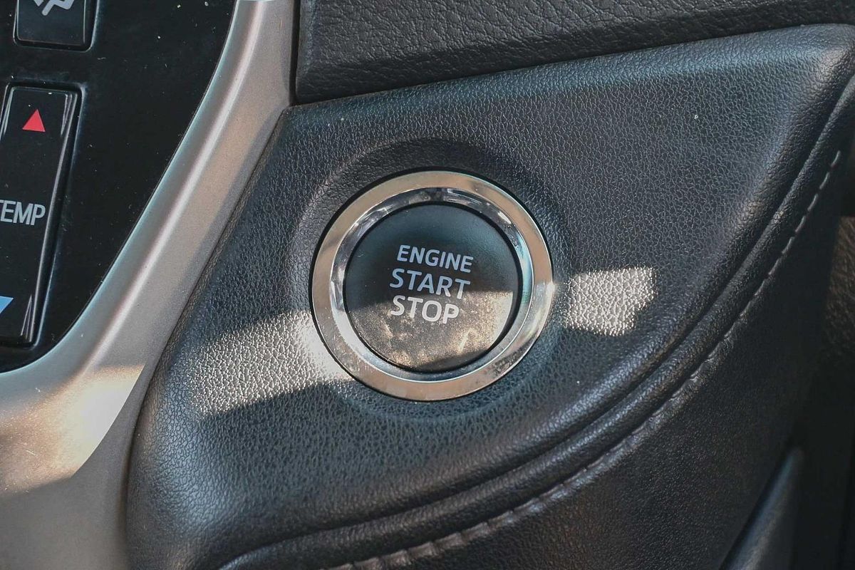 2016 Toyota Landcruiser GXL VDJ200R