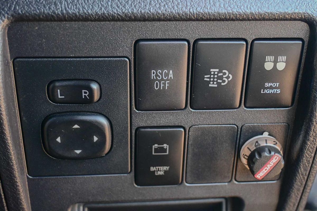 2016 Toyota Landcruiser GXL VDJ200R