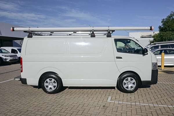 2018 Toyota Hiace TRH201R LWB