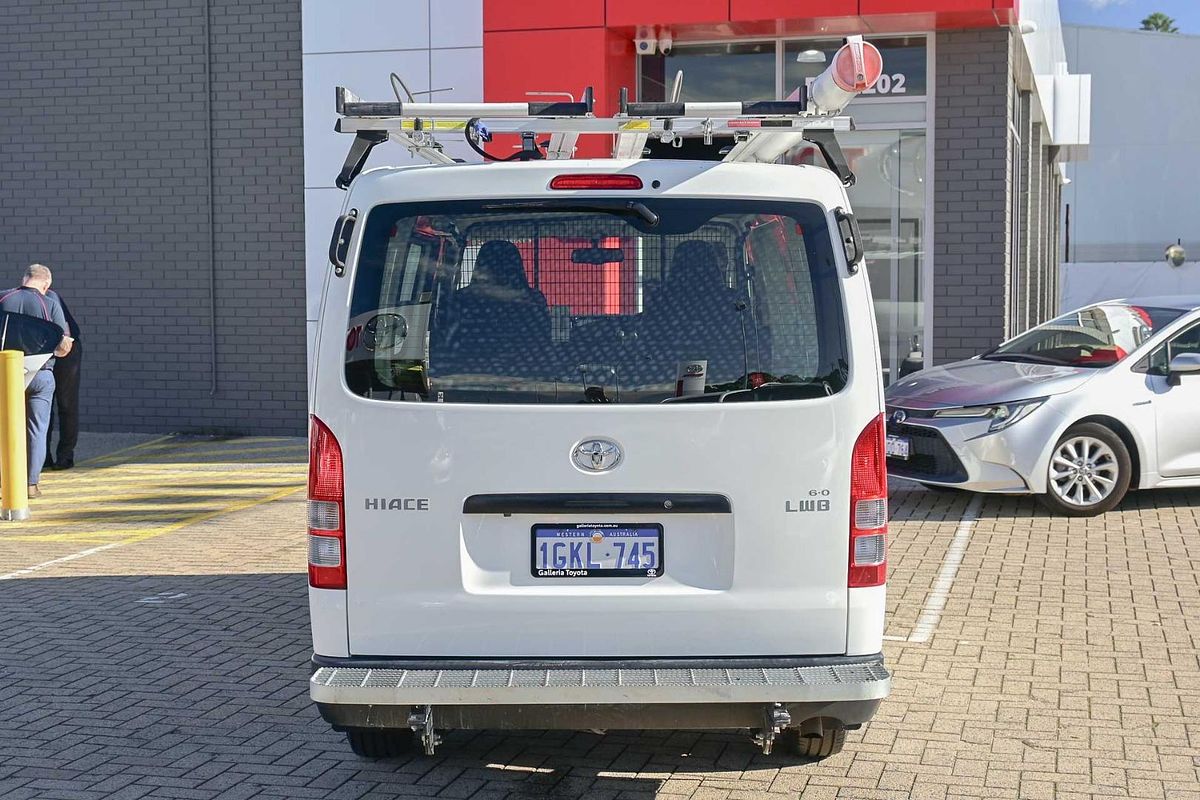 2018 Toyota Hiace TRH201R LWB