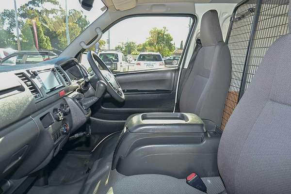 2018 Toyota Hiace TRH201R LWB