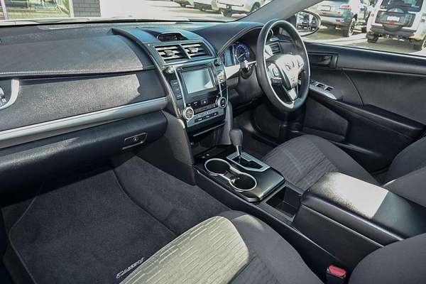 2017 Toyota Camry Altise AVV50R