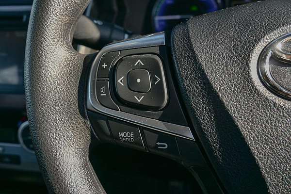 2017 Toyota Camry Altise AVV50R