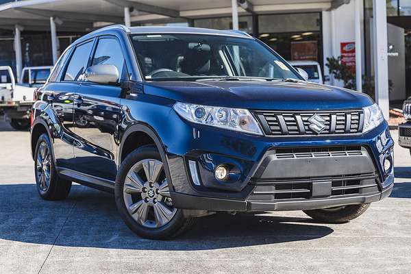 2024 Suzuki Vitara Shadow LY Series II