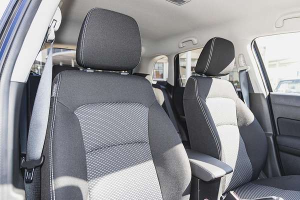 2024 Suzuki Vitara Shadow LY Series II