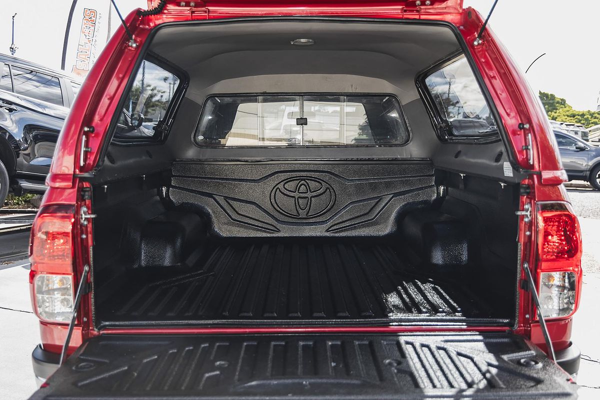 2015 Toyota Hilux SR5 GUN126R 4X4