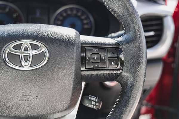 2015 Toyota Hilux SR5 GUN126R 4X4