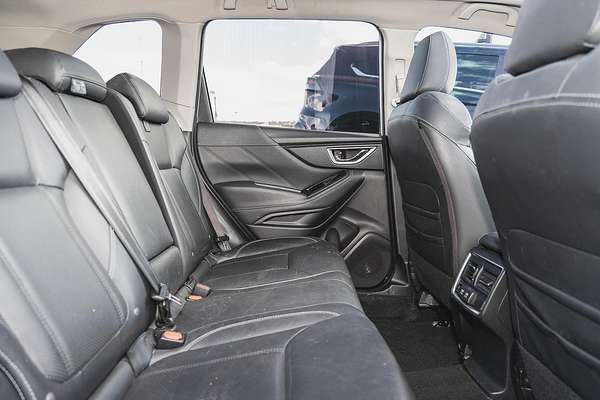 2019 Subaru Forester 2.5i-S S5