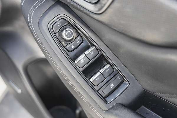 2019 Subaru Forester 2.5i-S S5