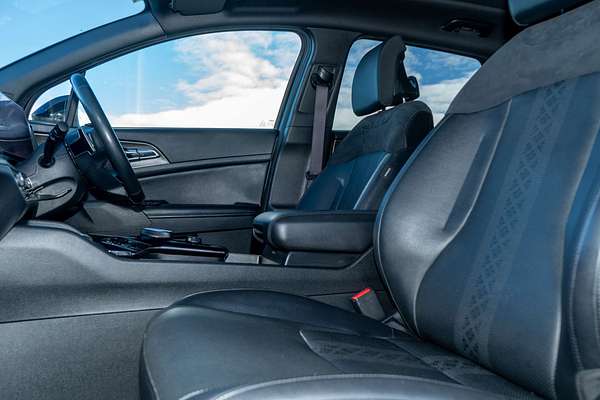 2022 Kia Sportage GT-Line NQ5