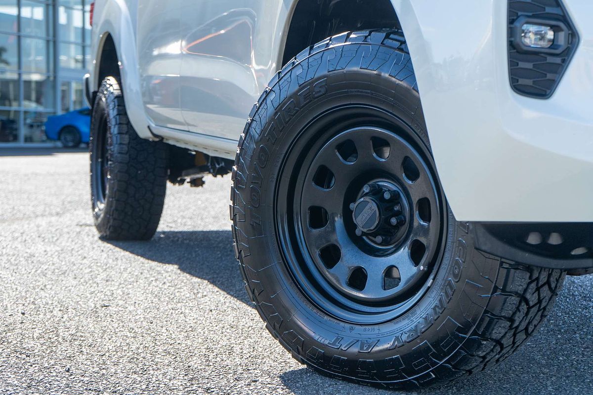 2023 Nissan Navara ST D23 4X4