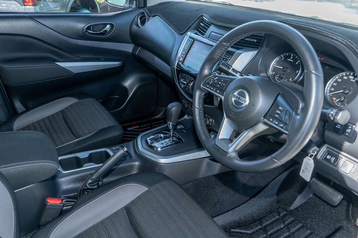 2023 Nissan Navara ST D23 4X4