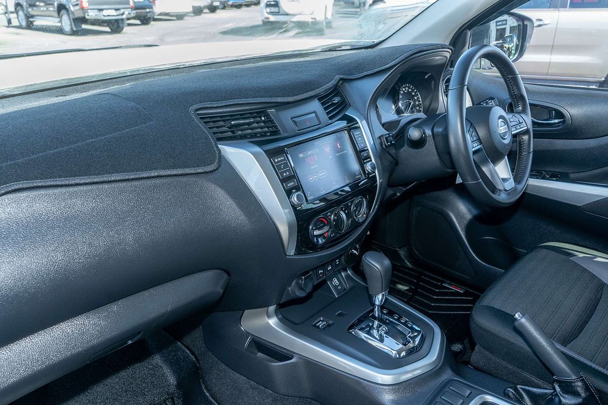 2023 Nissan Navara ST D23 4X4