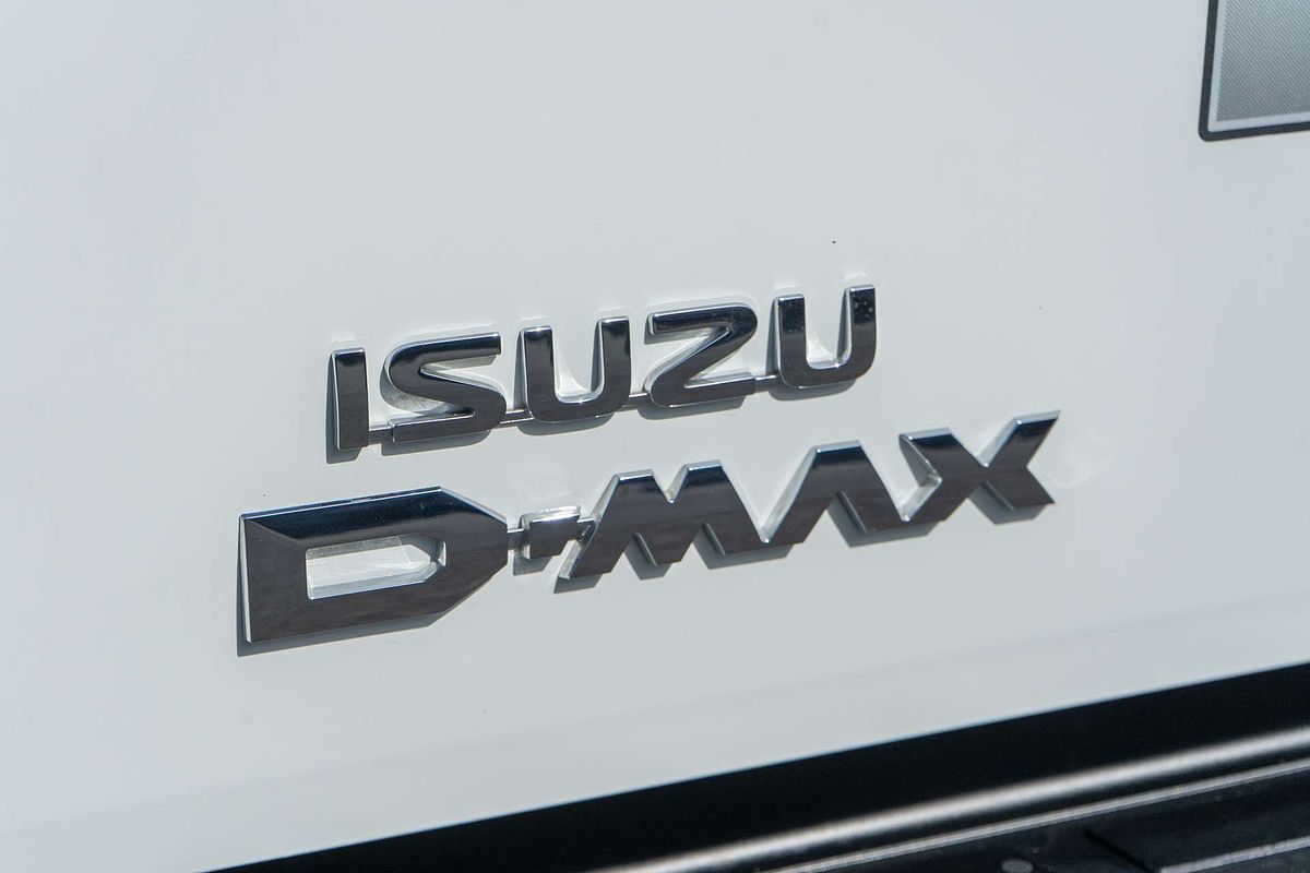 2019 Isuzu D-MAX SX High Ride Rear Wheel Drive