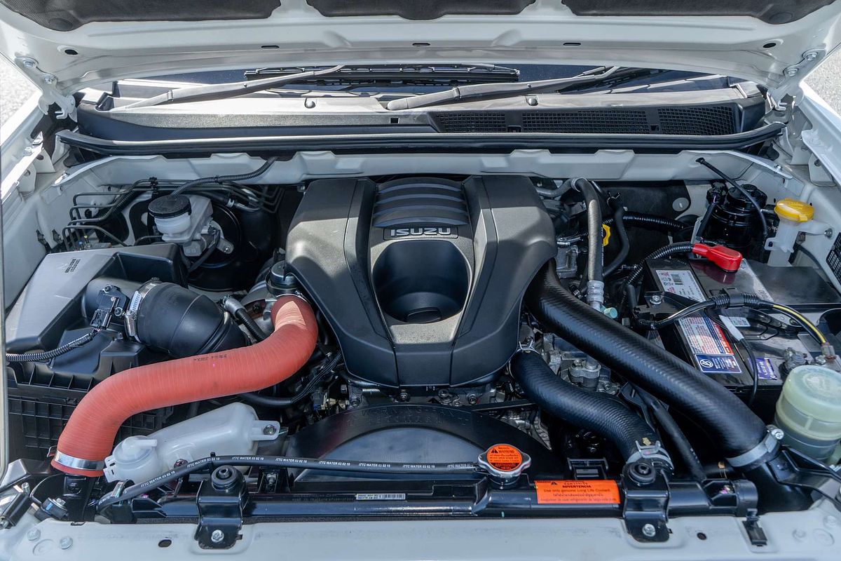2019 Isuzu D-MAX SX High Ride Rear Wheel Drive
