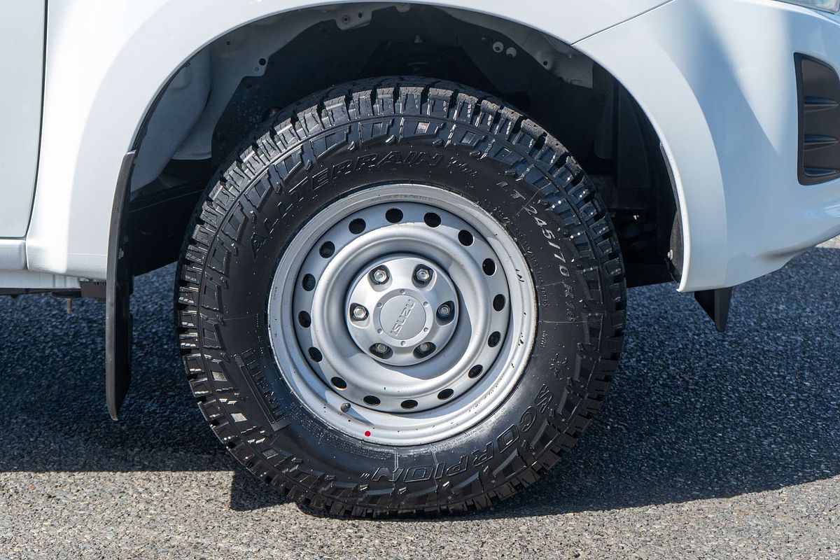 2019 Isuzu D-MAX SX High Ride Rear Wheel Drive
