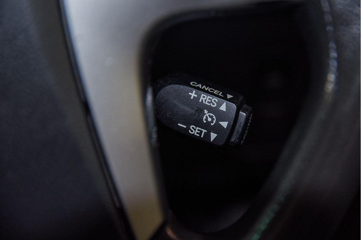 2012 Toyota Hilux SR KUN26R 4X4