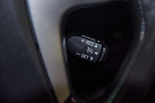 2012 Toyota Hilux SR KUN26R 4X4