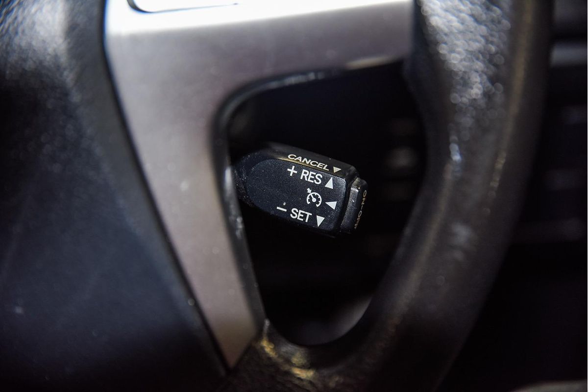 2014 Toyota Hilux SR KUN26R 4X4