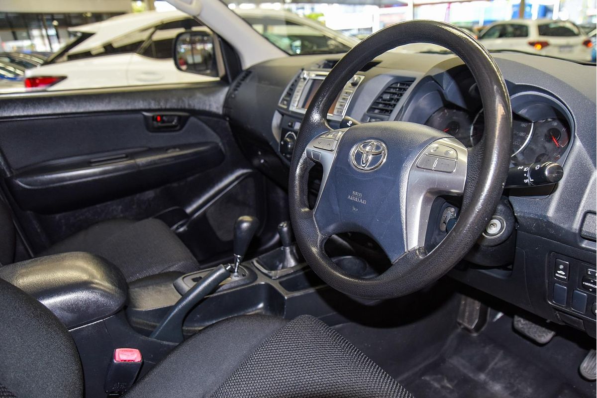2014 Toyota Hilux SR KUN26R 4X4