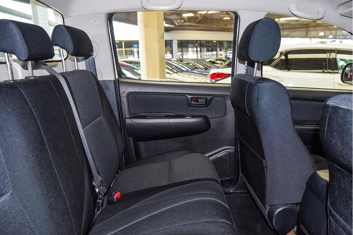 2014 Toyota Hilux SR KUN26R 4X4