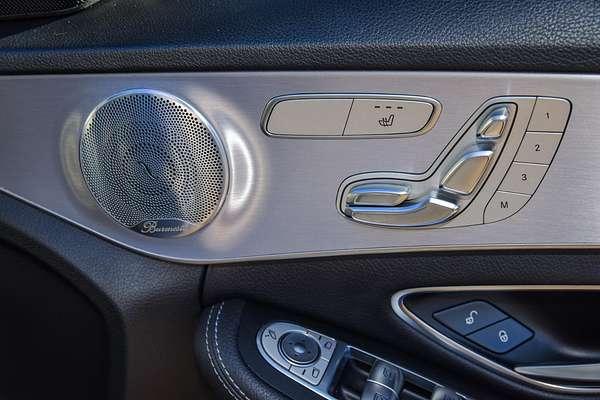 2019 Mercedes-Benz C-Class C300 W205